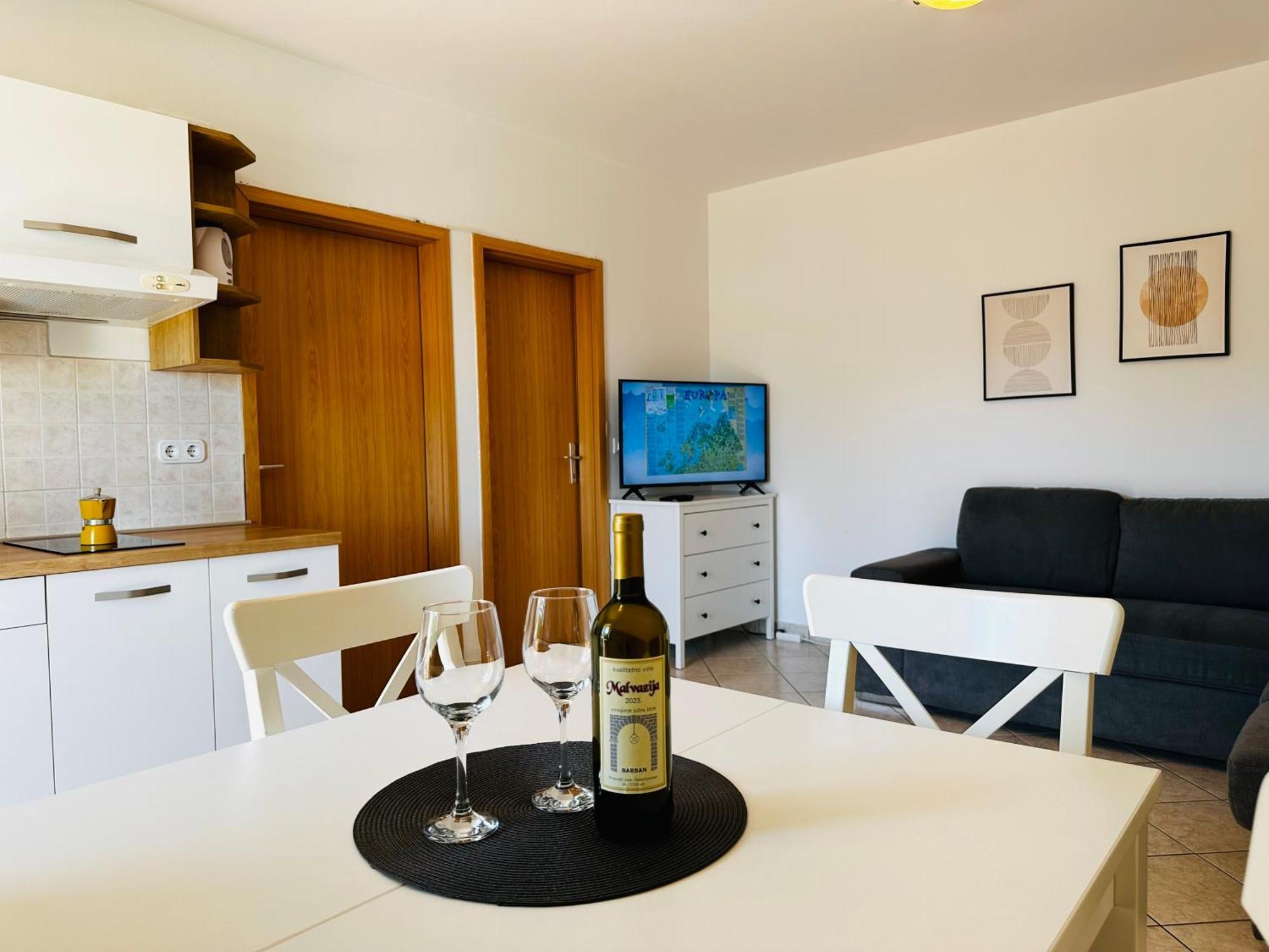 Apartments Vojvoda Пореч Экстерьер фото
